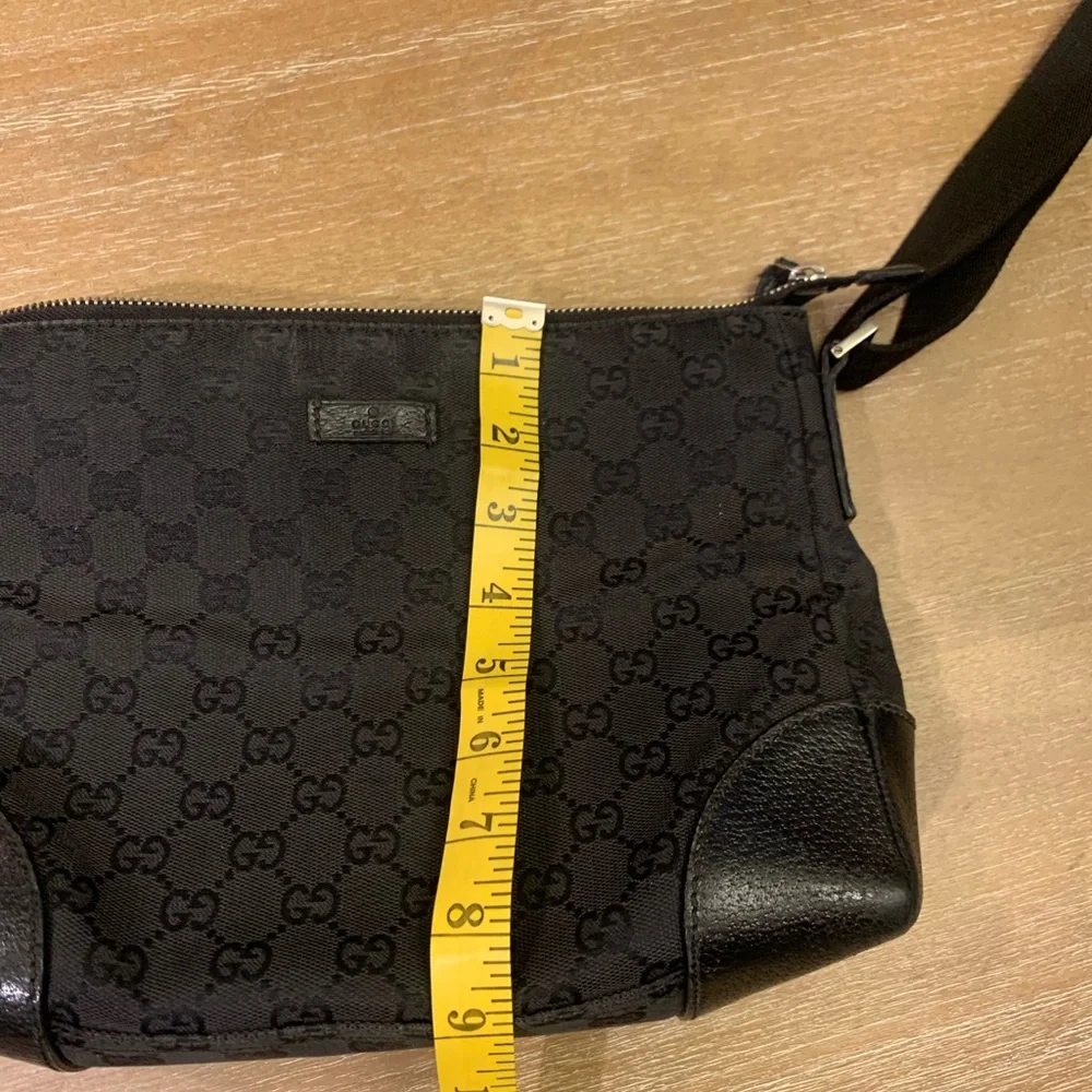 Gucci Black Monogram Messenger Bag - Picture 9 of 16